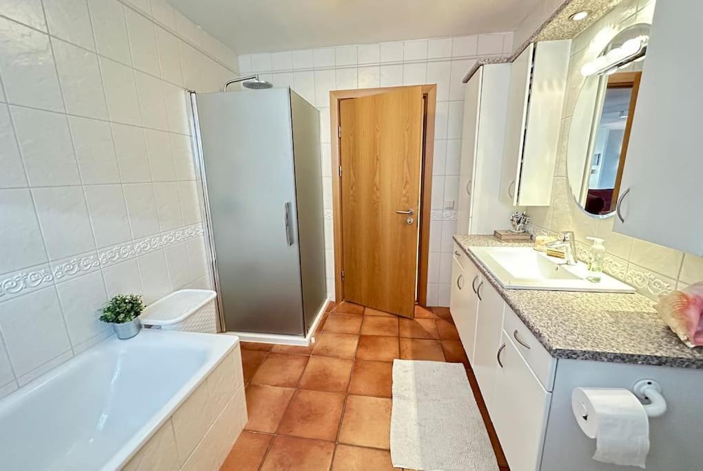Spacious And Family Friendly Apartment In Reykjavík Zewnętrze zdjęcie
