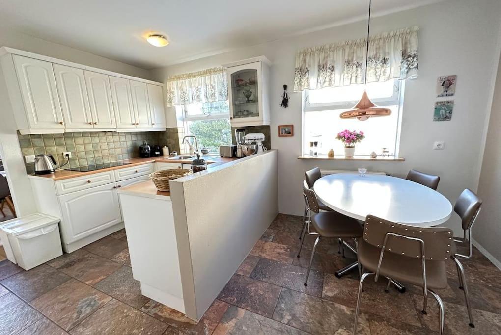 Spacious And Family Friendly Apartment In Reykjavík Zewnętrze zdjęcie